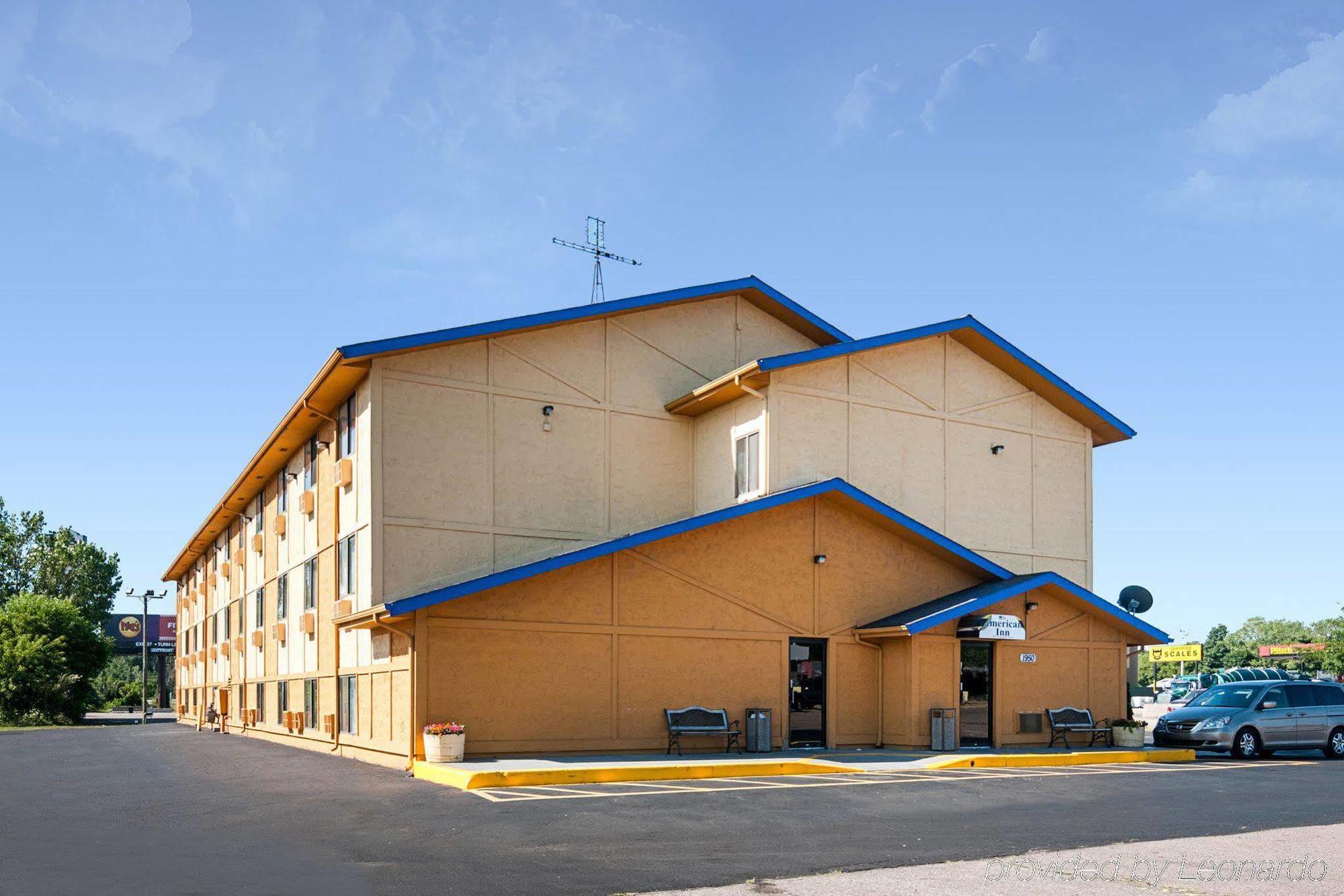 Super 8 By Wyndham Benton Harbor St Joseph Hotel Exterior foto